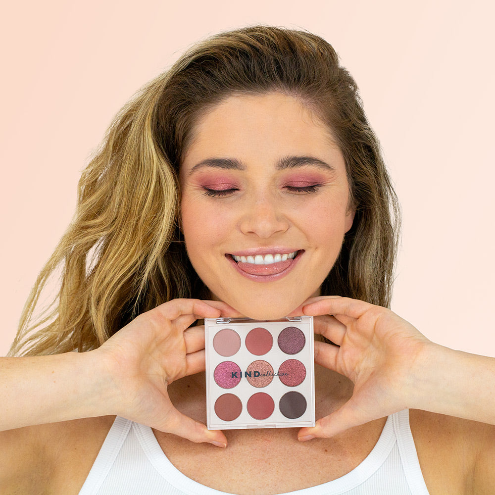 9 Pan Eyeshadow Palette