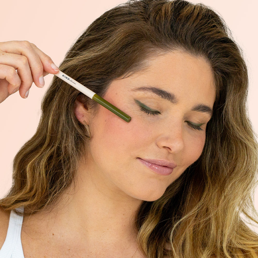 On Point Precise Eye Liner